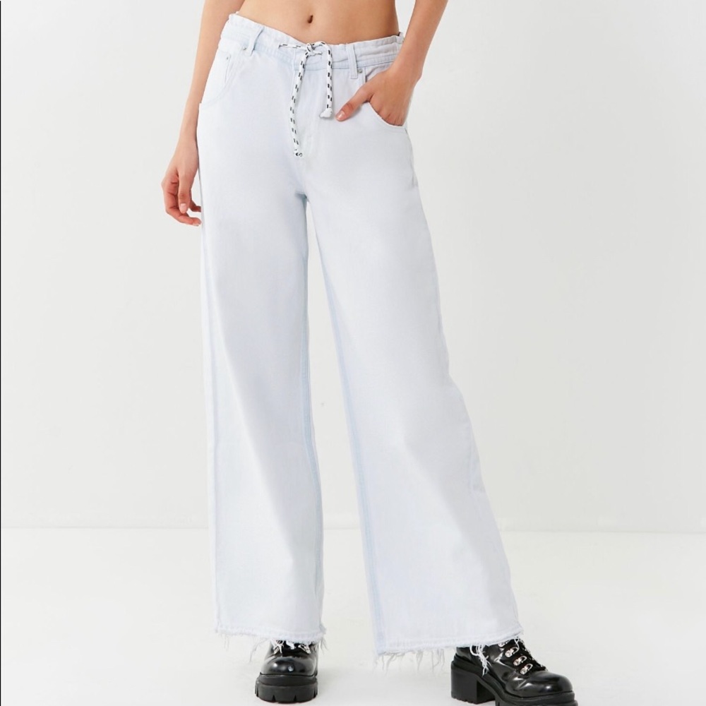 Wide leg denim jeans